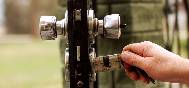 front door latch repair Lemoore