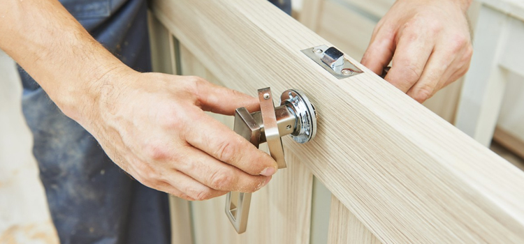 interior door repair Lemoore