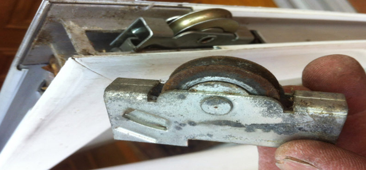 screen door roller repair in Lemoore